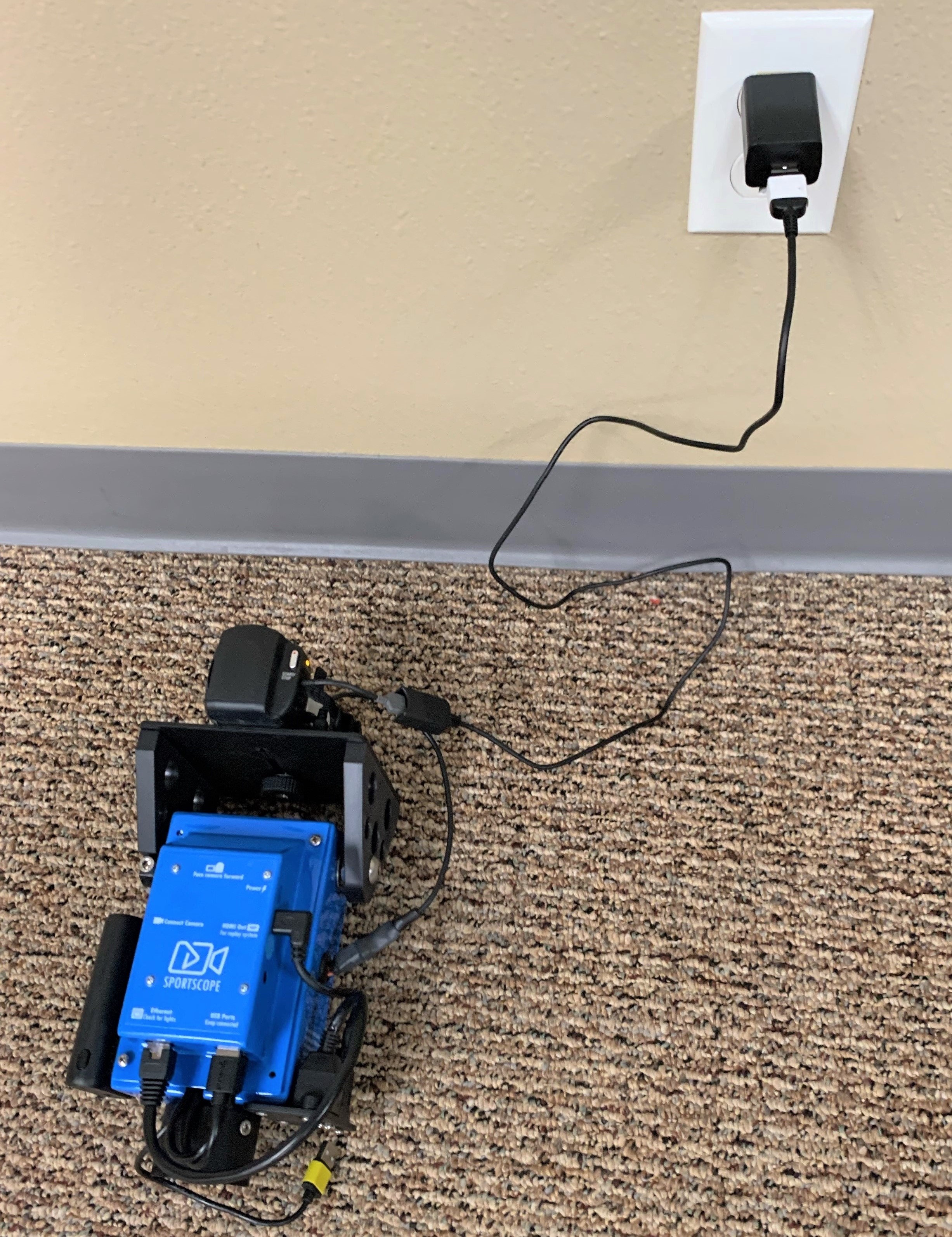 charging sony camera wireless smart-2.jpg