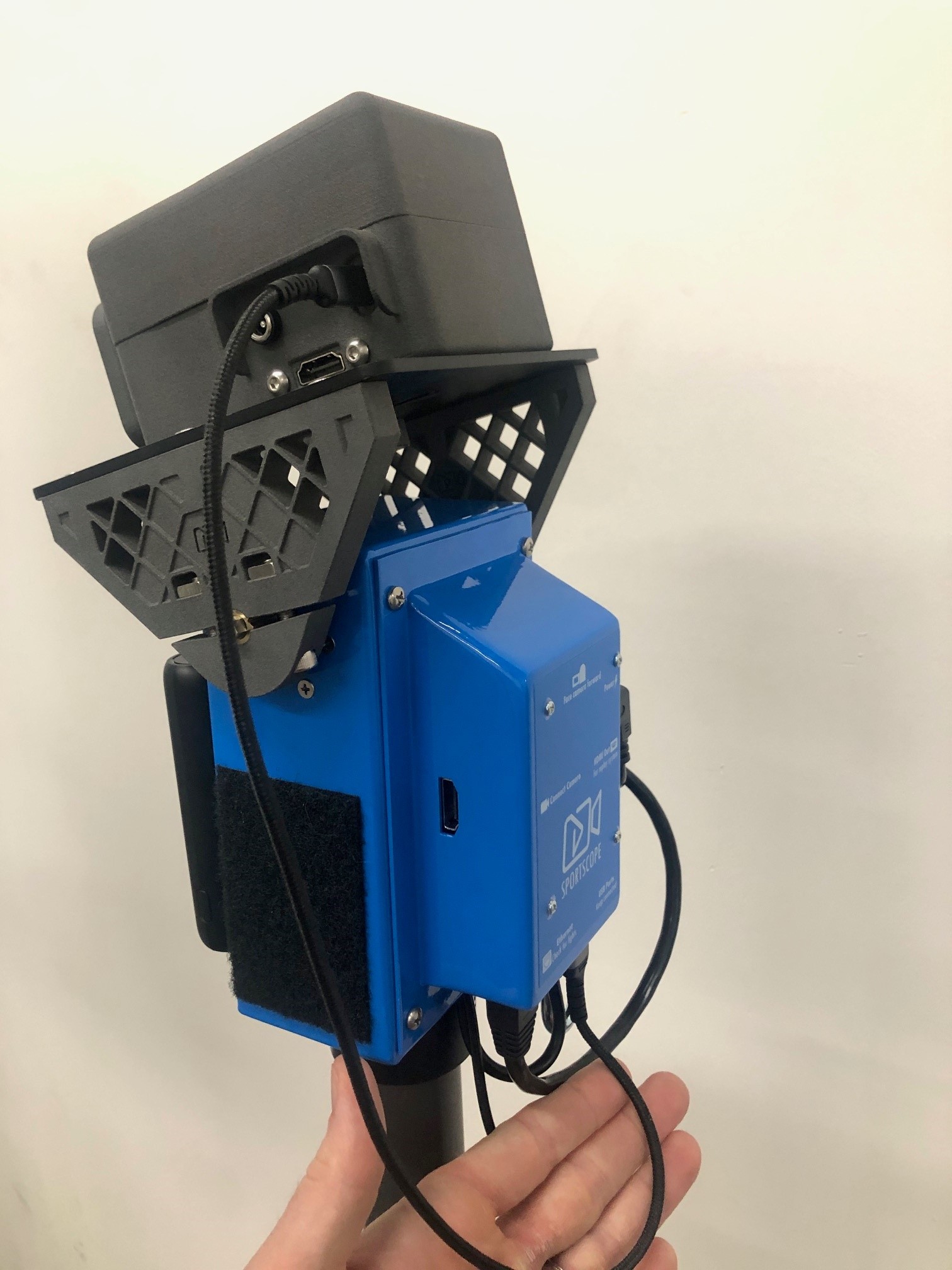 custom camera USB-C.jpg