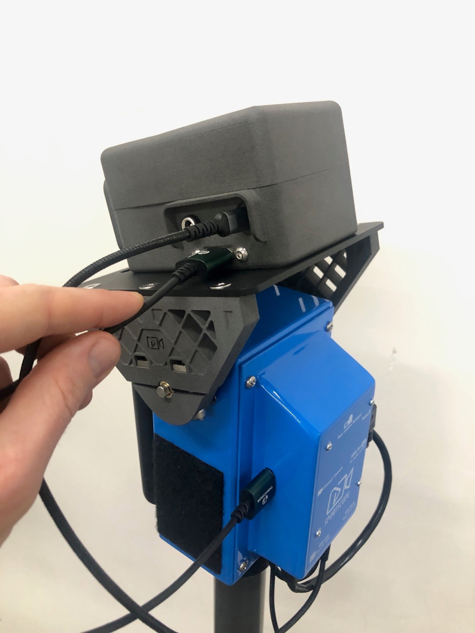 custom camera HDMI.jpg